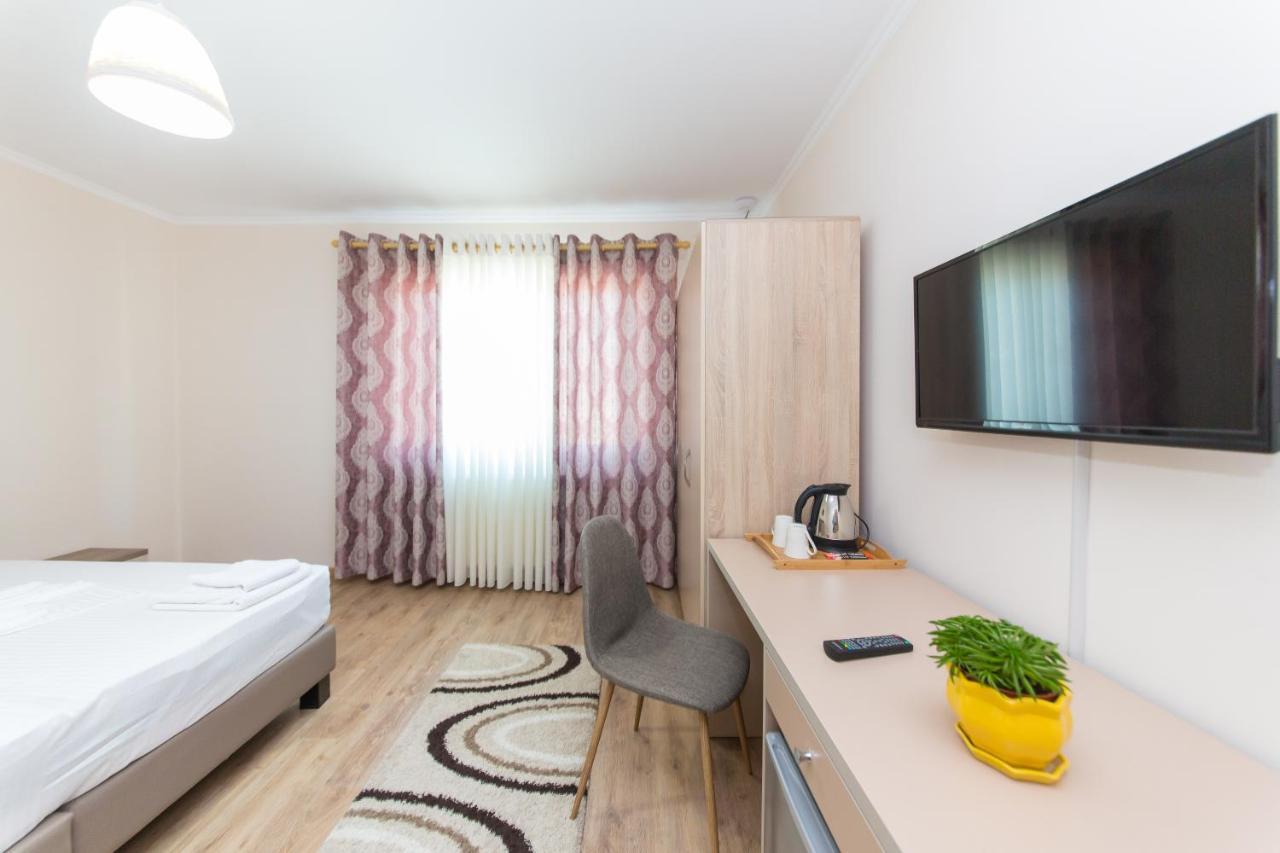 Hotel Heritage Tirana Exteriör bild