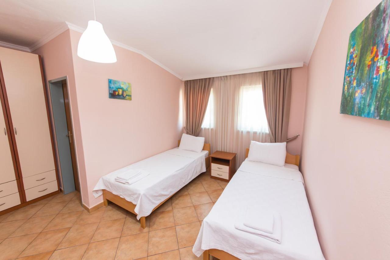 Hotel Heritage Tirana Exteriör bild