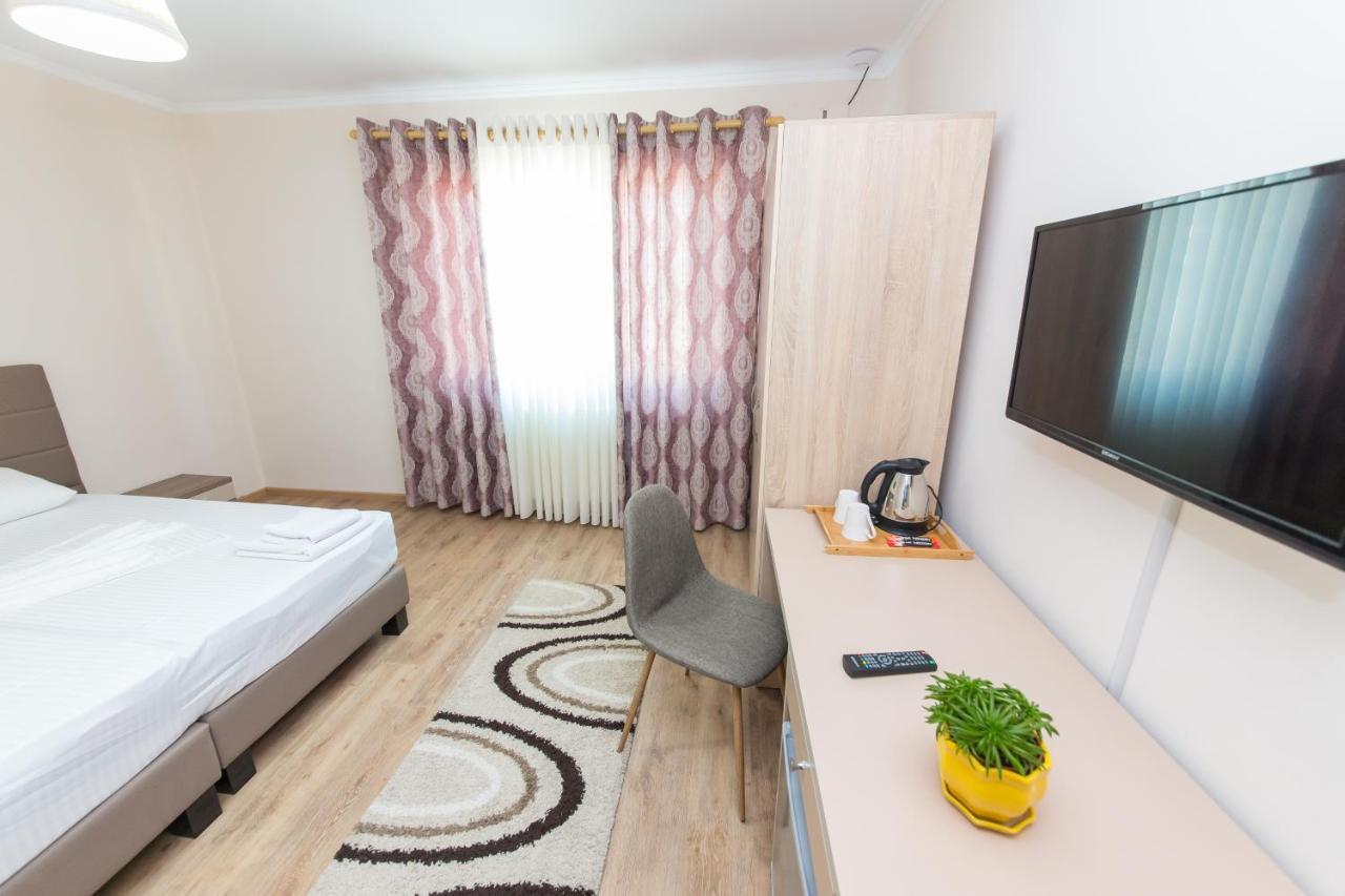 Hotel Heritage Tirana Exteriör bild
